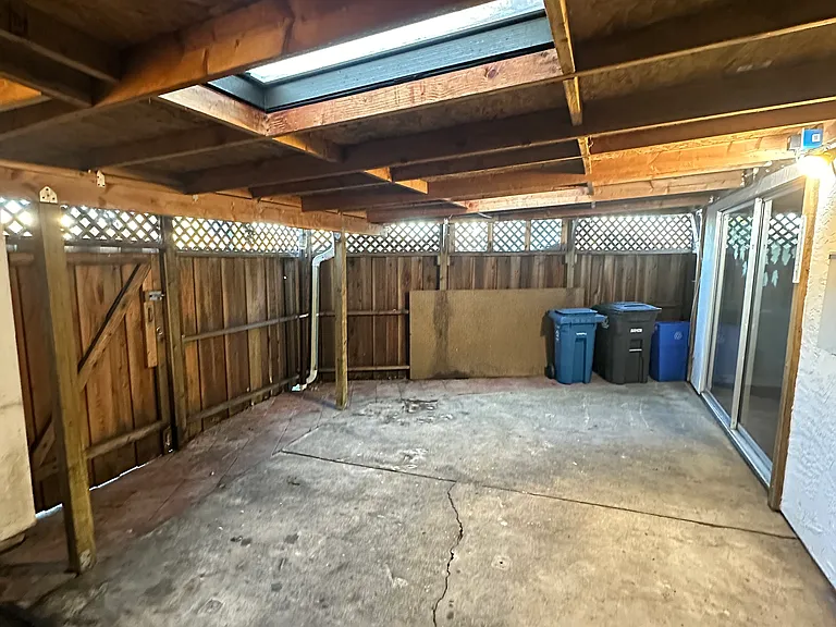 4140 Venus Pl — Photo 16