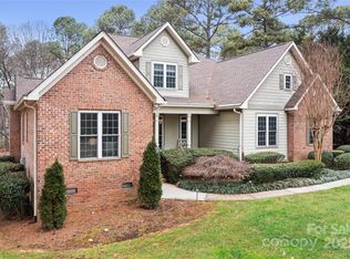 302 McCrary Rd, Mooresville, NC 28117