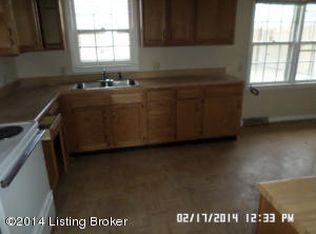 108 Meadow Ln, Greensburg, KY 42743
