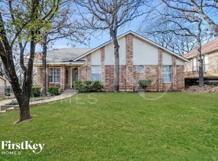 4108 April Dr, Arlington, TX 76016