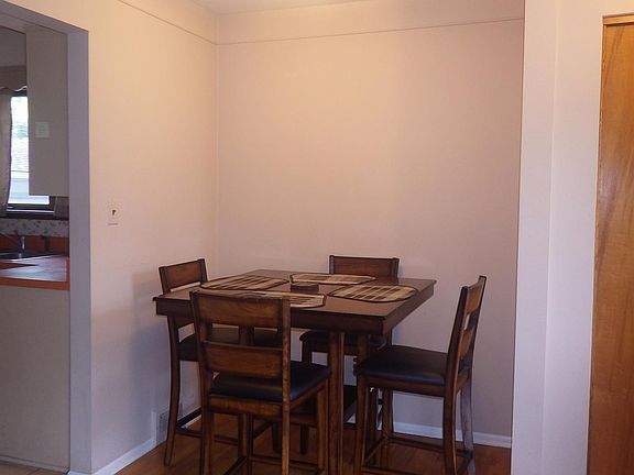 5th image of 331 Mark Hannah Ct