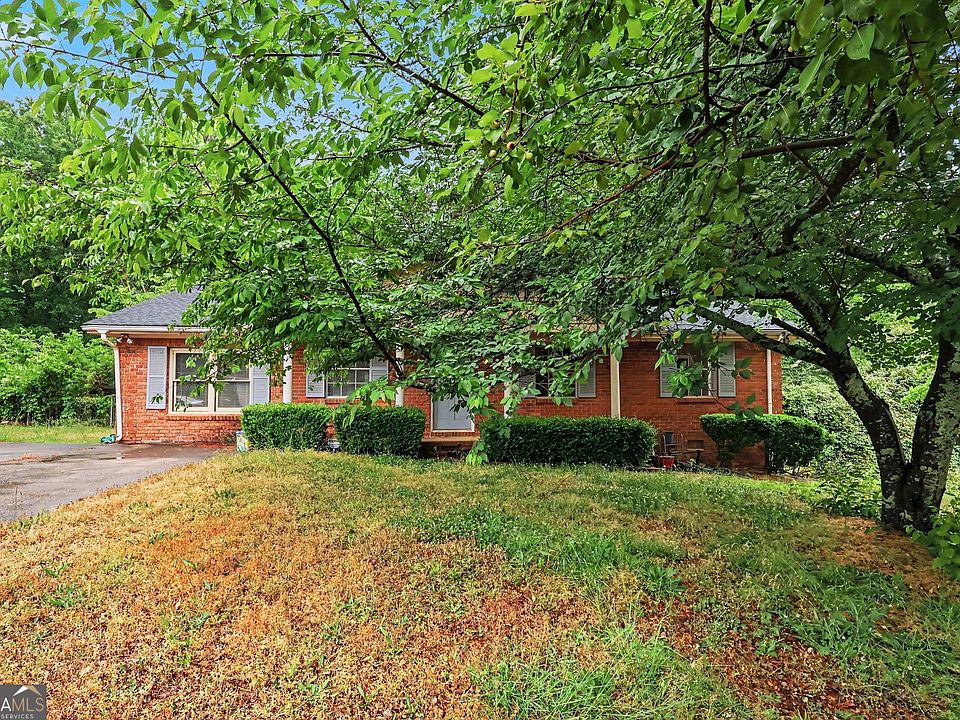 1st image of 1372 Peggy Ln NW