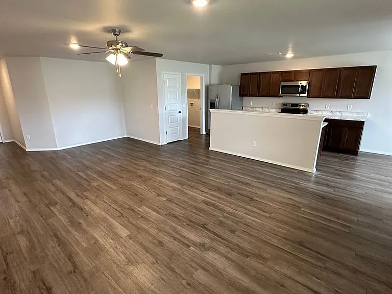 3216 E Jacob Ln — Photo 23