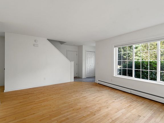 3rd image of 54 Starbird Road #D