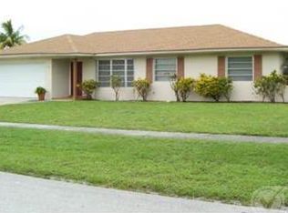 1187 Westchester Dr E, West Palm Beach, FL 33417