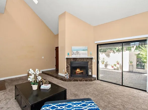 5465 E Centralia St, Long Beach, CA 90808