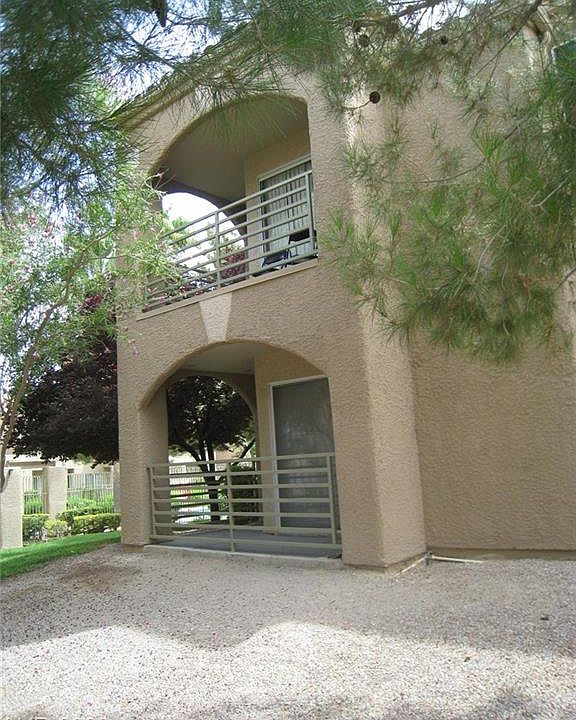 1st image of 2110 Sealion Dr Unit 105