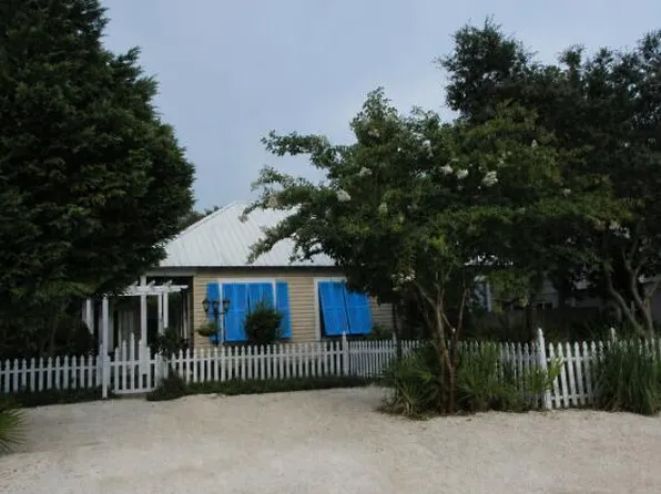 125 S Wells St, Panama City Beach, FL 32413