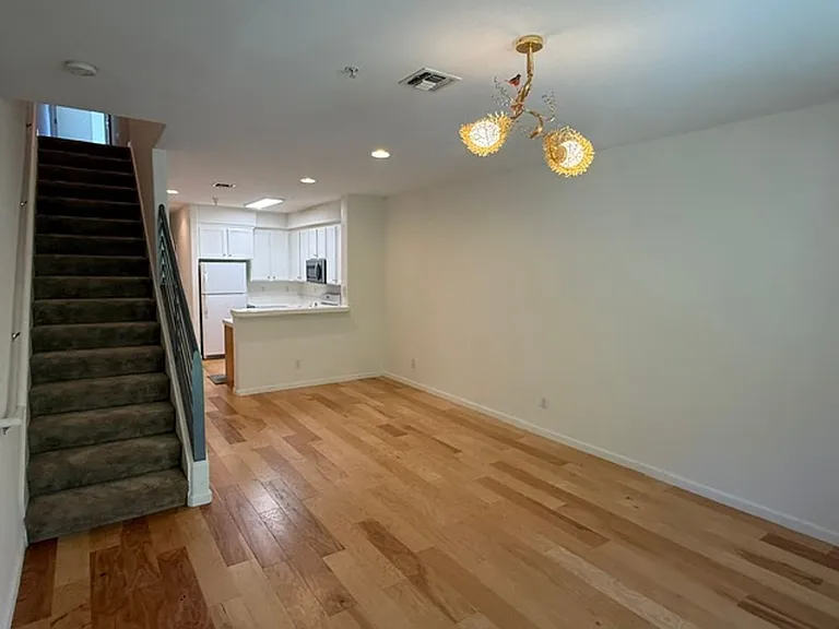 448 Marina Way — Photo 6