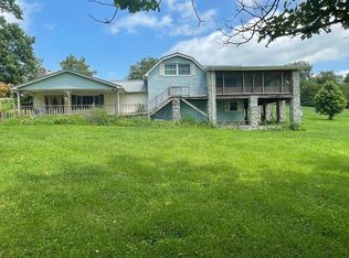 9896 E Riverview Rd, Monroe City, IN 47557