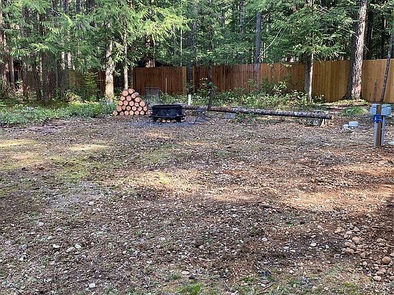2nd image of 51 N Hamma Hamma Drive E
