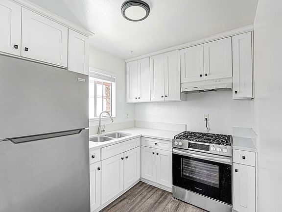 4th image of 12839 Barbara Ann St APT 4