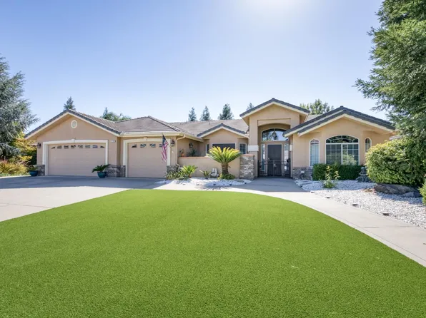 2780 Norwich Ave, Clovis, CA 93611