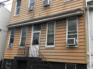 6067 54th St, Maspeth, NY 11378