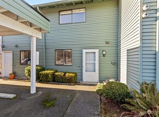 1040 S 320th St APT 13, Federal Way, WA 98003