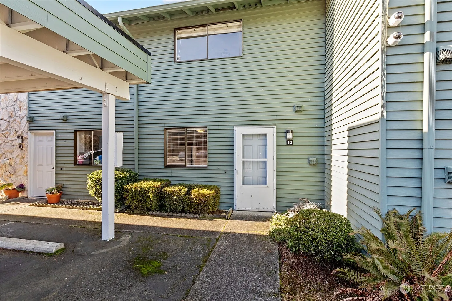 1040 S 320th Street #13 photo 1