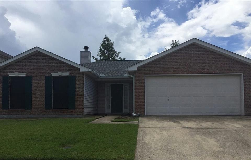 1st image of 4901 Liberty Oaks Dr