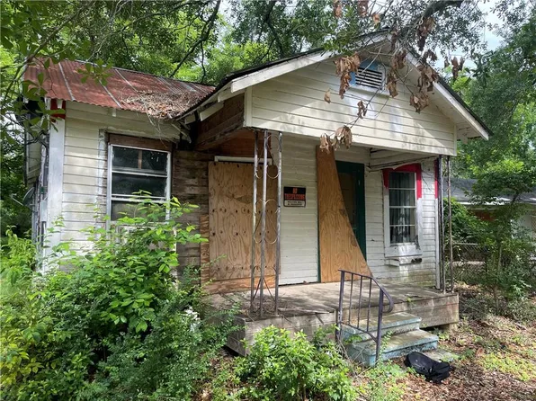113 Holly Oak St, Pineville, LA 71360