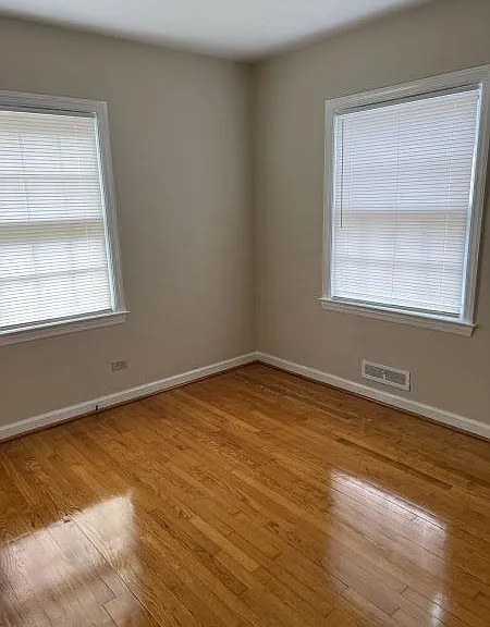 1027 Saint Clair Ave #A — Photo 8