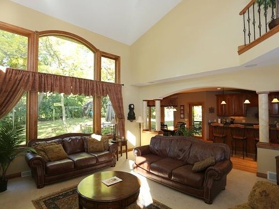 5th image of 1223 Esker Dr