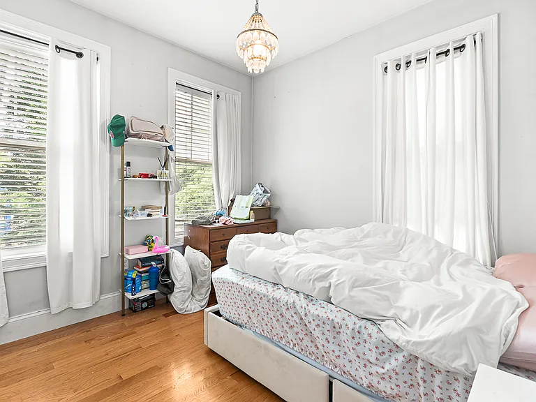 180 Gold St #3 — Photo 17