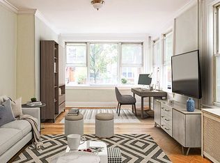 30-61 35th St #1, Astoria, NY 11103
