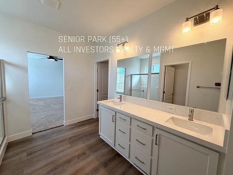 200 N El Camino Real #52 — Photo 18
