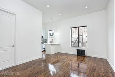 Rented by Mdrn Residential