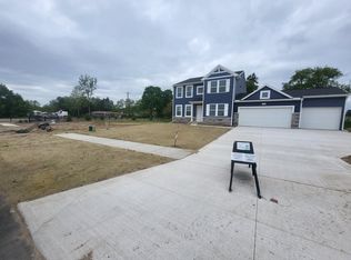 3209 Postern Dr, Caledonia, MI 49316
