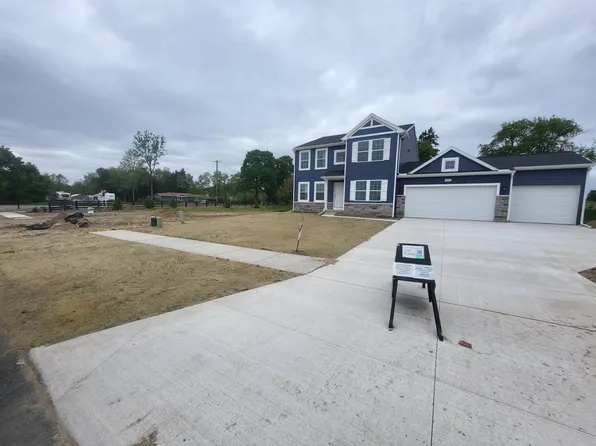 3209 Postern Dr, Caledonia, MI 49316
