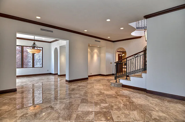 222 Iris Ave — Photo 11