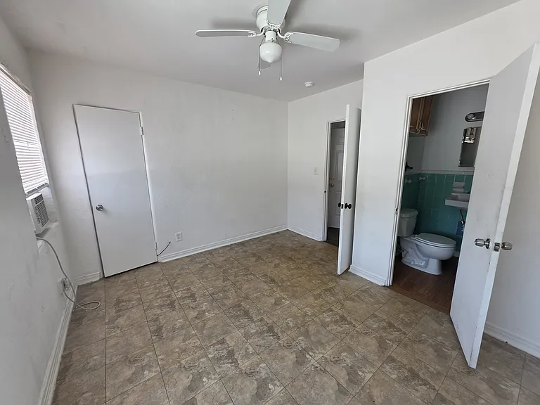940 W International Speedway Blvd #1 — Photo 8