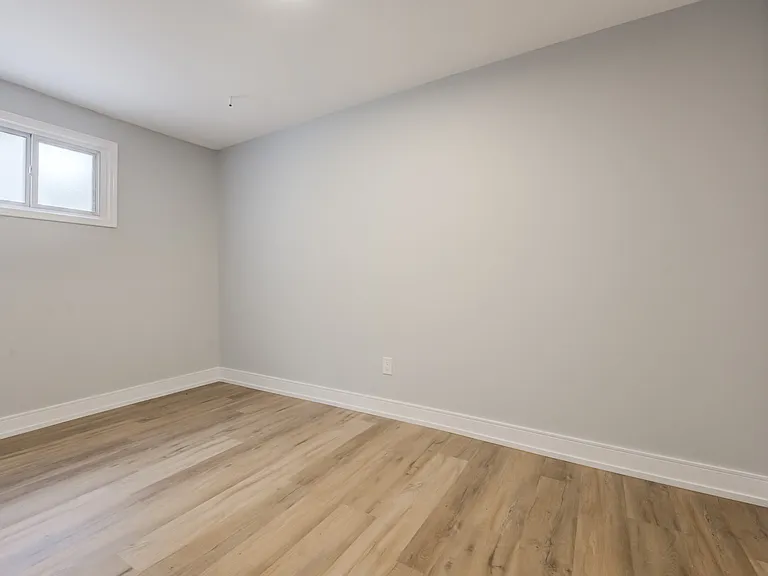 203 Mausser Ave #2 — Photo 12