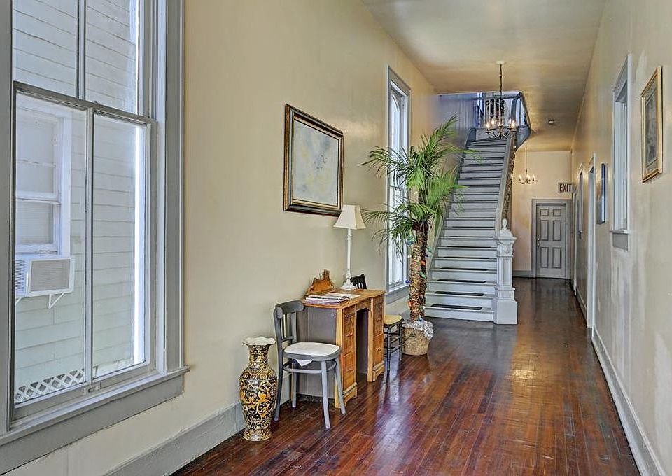 2nd image of 1902 Church Rear St #7