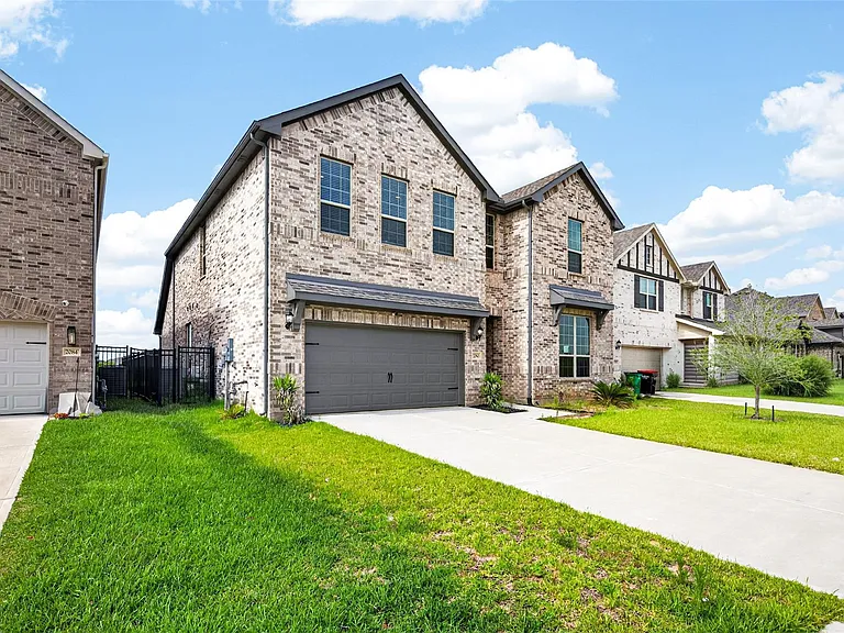 2080 Terra Rose Dr — Photo 3