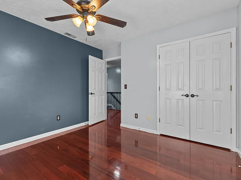 6824 Saint Julian Way — Photo 25