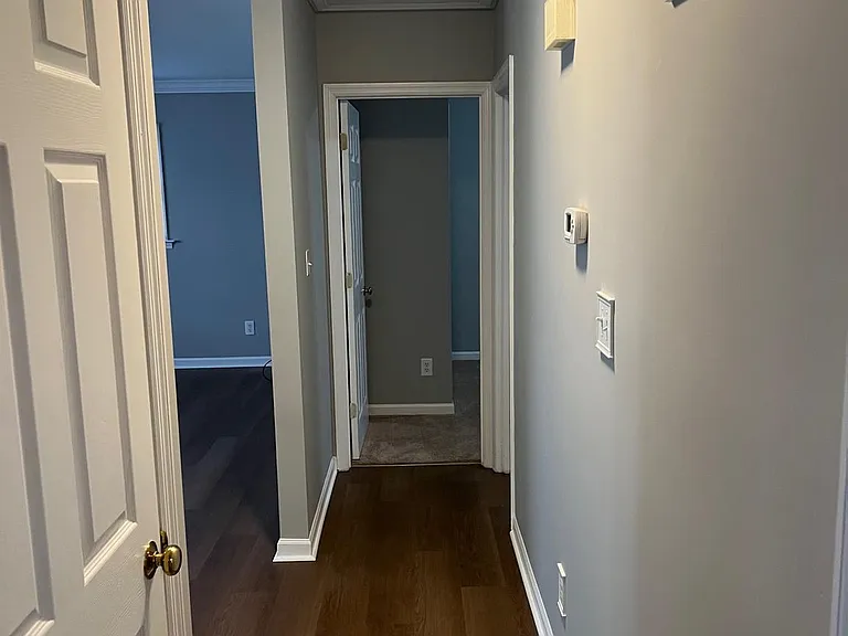 11211 Surry Woods Ct — Photo 3
