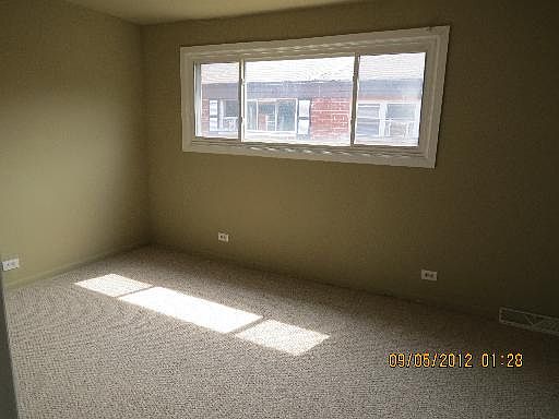 5th image of 130 N Waller Ave