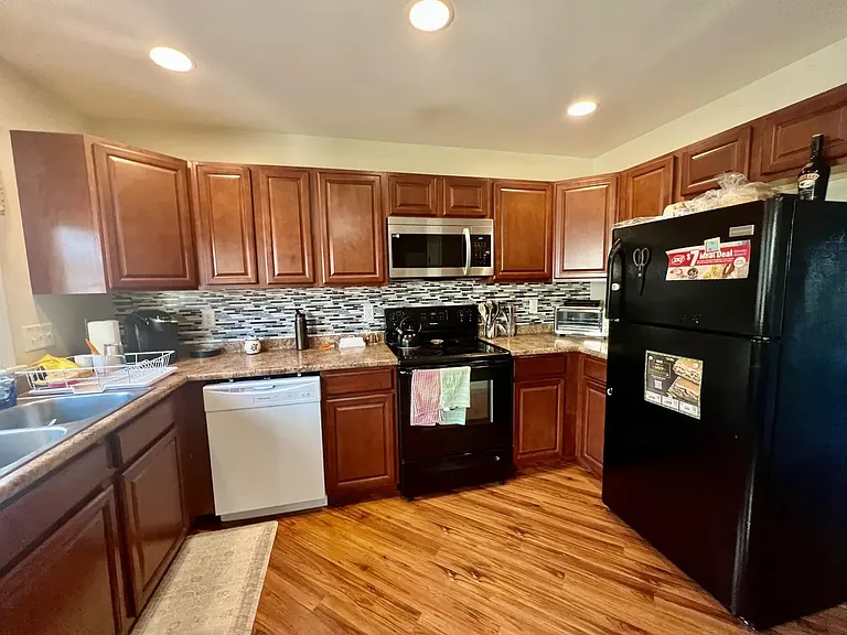 51 River Village Dr — Photo 6