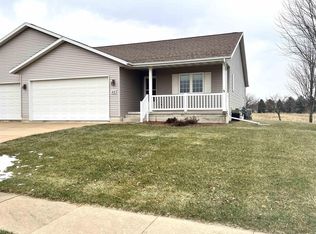405 Wesson Ave, Hudson, IA 50643