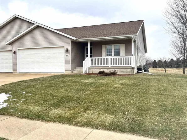 405 Wesson Ave, Hudson, IA 50643