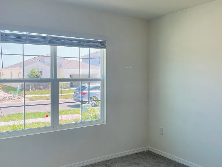5503 Hollingworth Trl — Photo 10