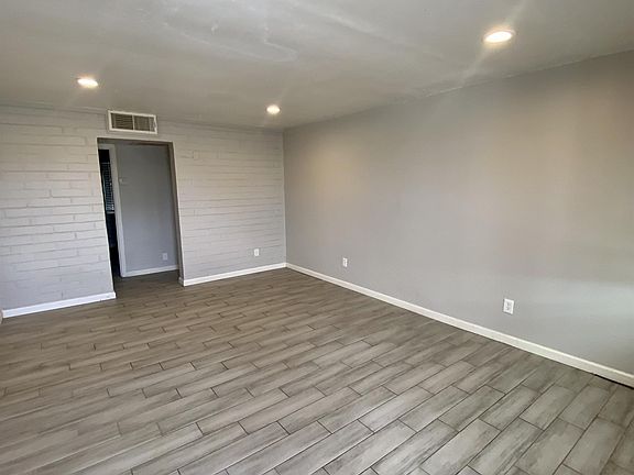 3rd image of 3715 E Flower St APT 4