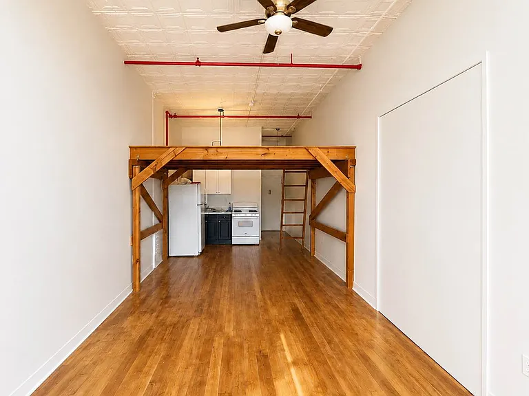 248 McKibbin St #4U — Photo 5