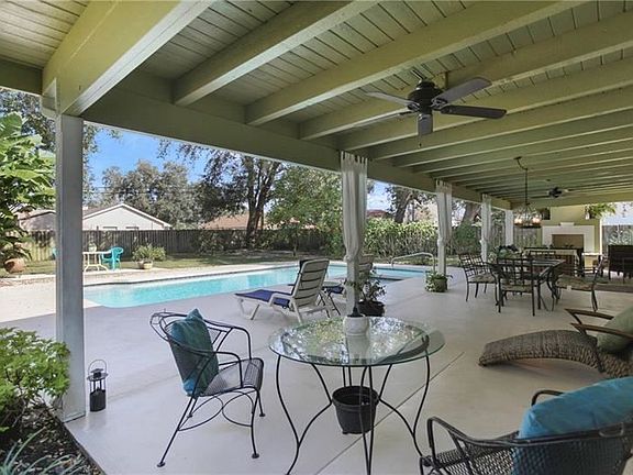 4th image of 8765 El Prado Ave