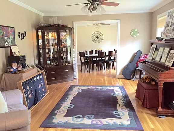 5th image of 104 Cove Cres