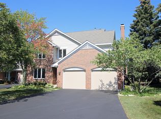 1618 E Clayton Ct, Arlington Heights, IL