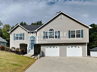 42 Oak Springs Ln, Dallas, GA 30132