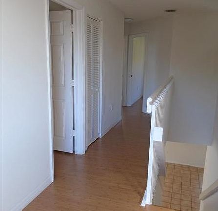 5th image of 19050 NW 89th Ct