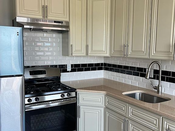 2nd image of 674 Bleecker St
